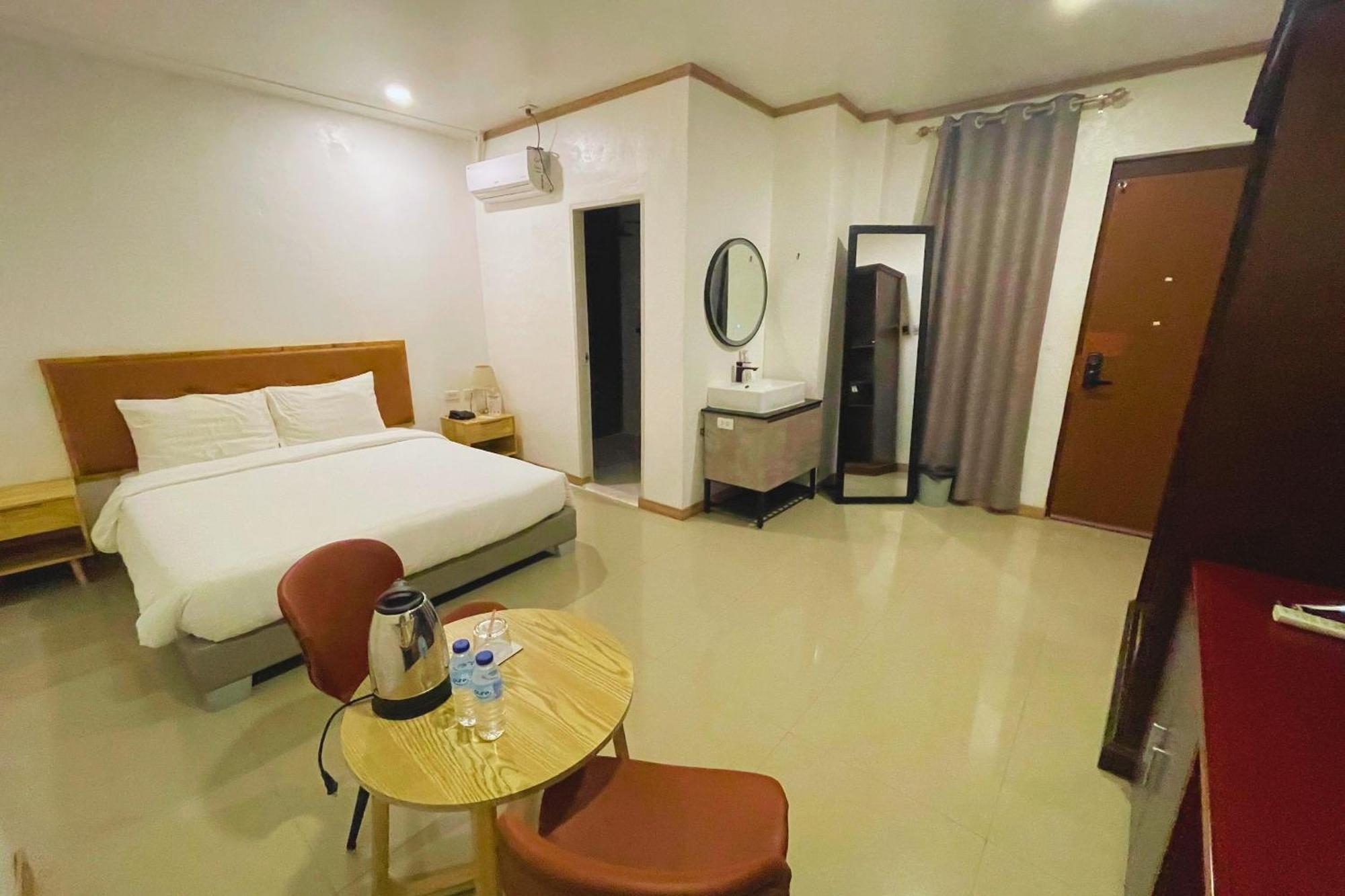 Hotel Halo Angeles City Стая снимка