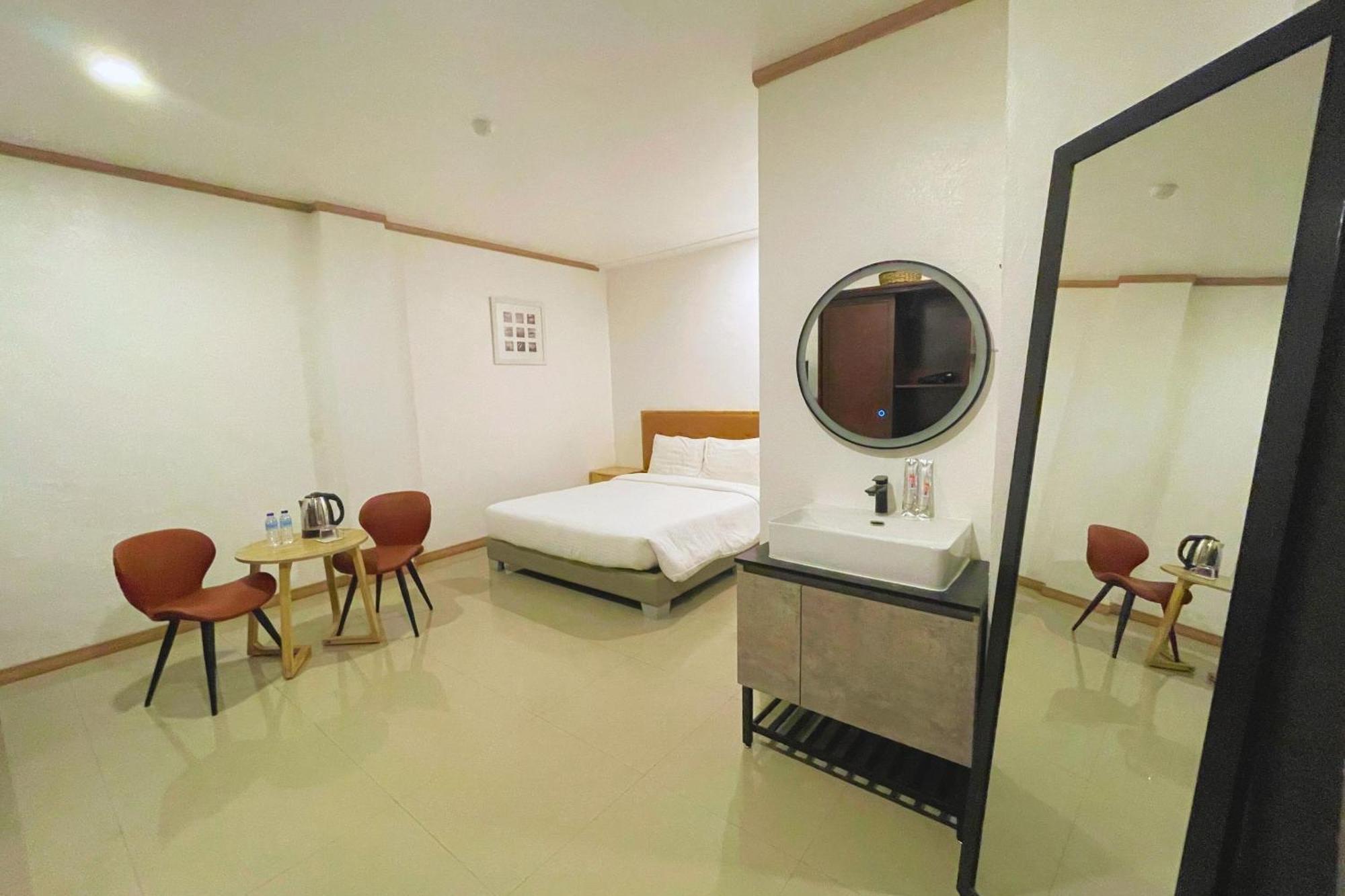 Hotel Halo Angeles City Стая снимка