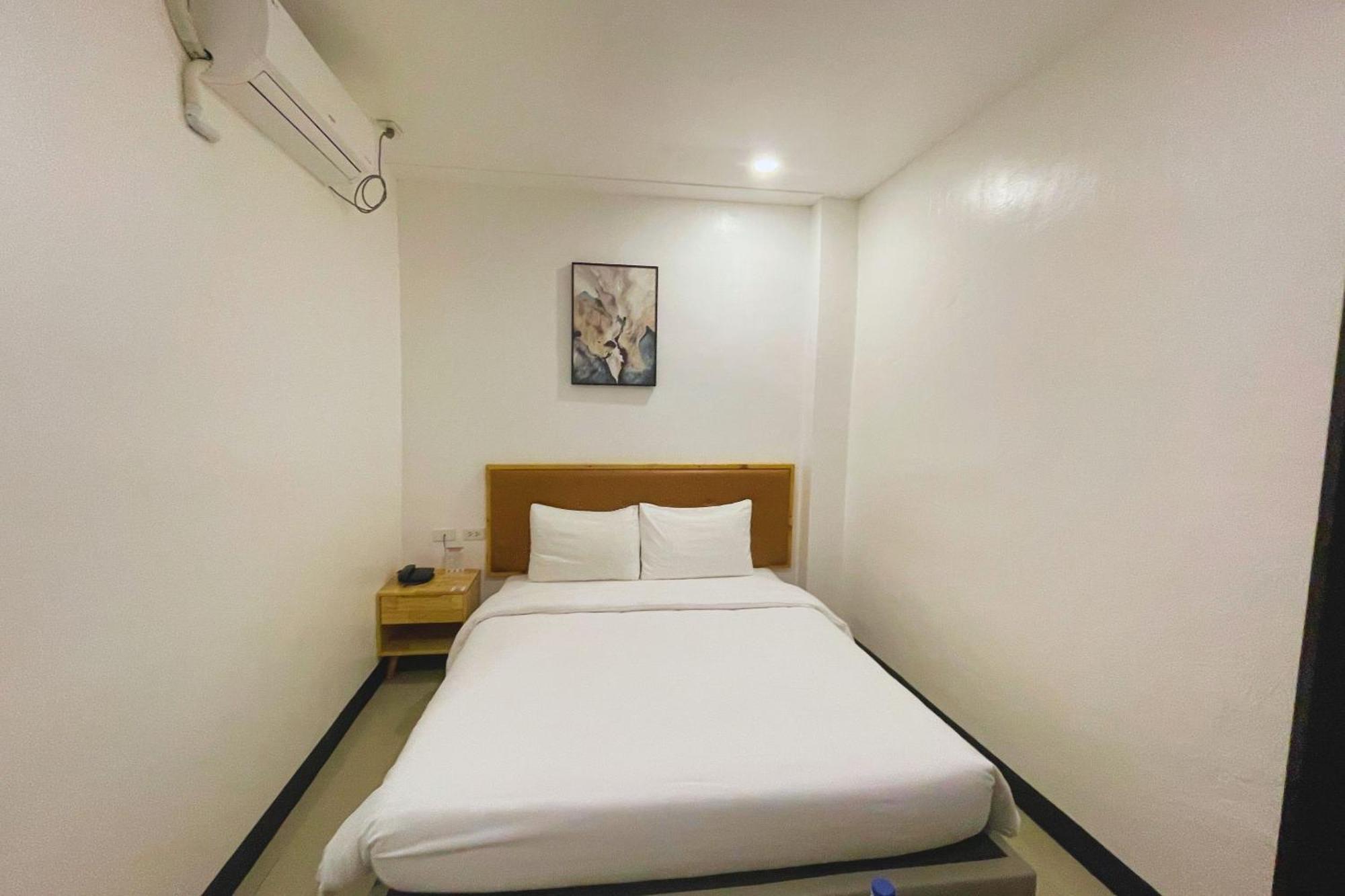 Hotel Halo Angeles City Стая снимка