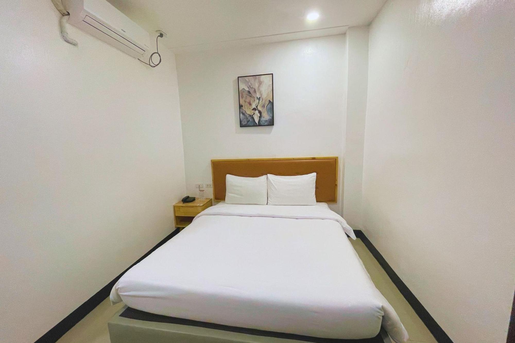 Hotel Halo Angeles City Стая снимка